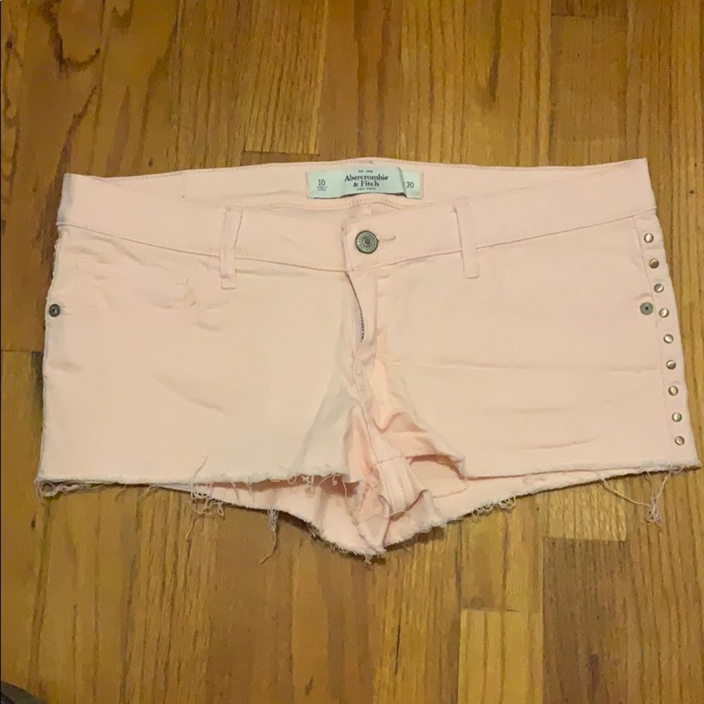 Abercrombie & Fitch Light Pink Stretch Shorts
